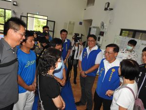 連至 縣長草屯會勘 砸1500萬元改善教育、社造、健身、排水防洪、道路交通七大難題 1 完整照片