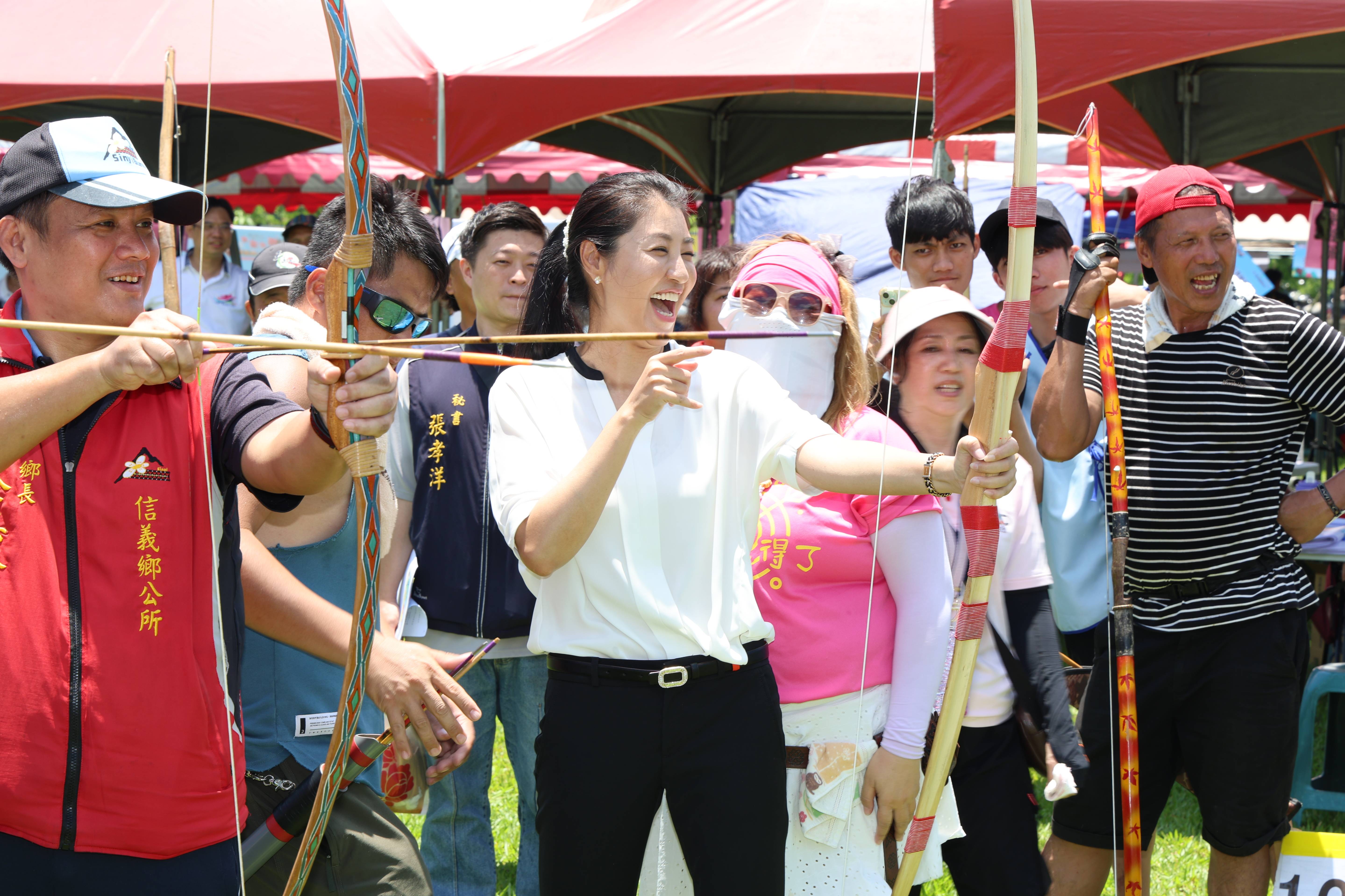 相關圖片3-歡慶原住民族日玩翻天  南投原民盛宴：千人烤大豬派對、獵人盃射箭大賽