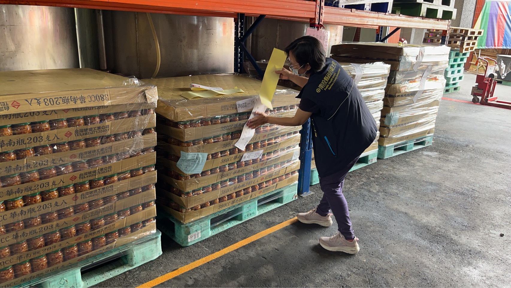 相關圖片1-衛生局追蹤中聯油脂供應的沙拉油原料  檢出苯駢芘事件追蹤結果
